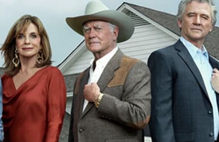 J.R., Bobby şi Sue Ellen, din nou pe micile ecrane: Urmăreşte imagini din noua serie Dallas