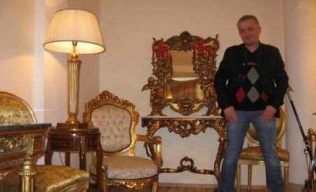 Andrei Prisecaru, constănţeanul acuzat de proxenetism, a fugit din sala de judecată