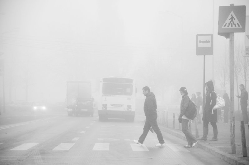 România, pierdută în ceaţă. Şoferii au circulat cu 50 km/h pe autostrada A1