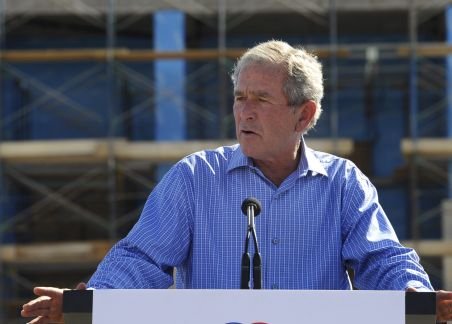 Amnesty International cere arestarea lui George W. Bush pentru complicitate la tortură