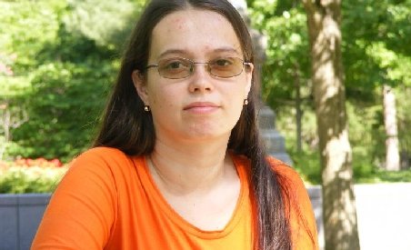 Ea a ales România: De la sublim la infim - fiziciana Maria-Magdolna Ercsey-Ravasz