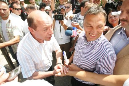 Baie de...secuime. Băsescu: Maghiarii au înţeles cum a fost decapitată conducerea statului