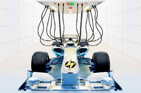 FIA lansează Formula E, în 2014. Maşinile electrice vor concura pe circuite stadale