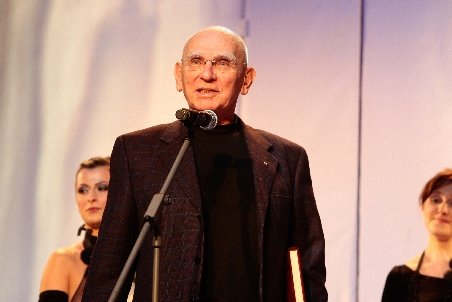 Directorul Teatrului „Ion Creangă“ a murit. Regizorul Cornel Todea avea 67 de ani