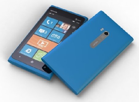 Nokia a prezentat smartphone-ul Lumia, în două variante, cu soft Windows