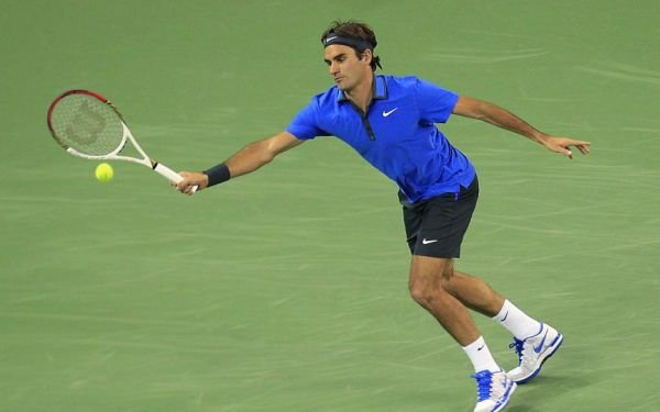Roger Federer, primul jucător din istoria tenisului care petrece 300 de săptămâni ca lider mondial