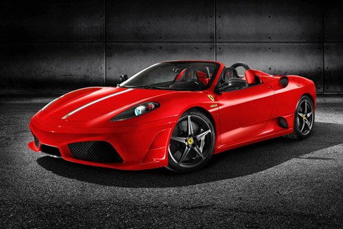 Ferrari poate provoca un orgasm intens. Iată dovada!