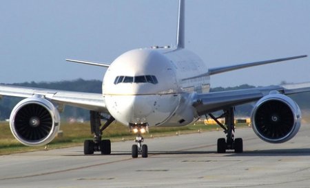 Alertă falsă cu bomba la bordul unui avion, care se îndrepta spre Ucraina