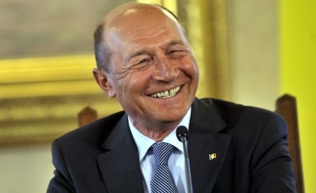 Preşedintele Traian Băsescu cheamă Guvernul la Cotroceni. Ponta merge singur la întâlnire