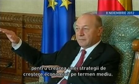 Traian Băsescu a descoperit strategia de creştere economică, care ar reduce şi deficitul la pensii