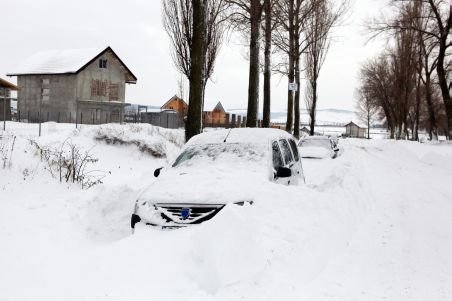 Stare de alertă în Focşani, din cauza ninsorilor abundente şi a codului portocaliu