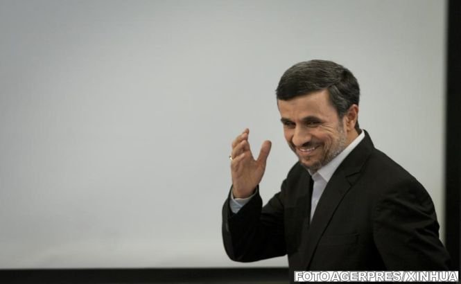 Mahmoud Ahmadinejad a început o vizită istorică în Egipt