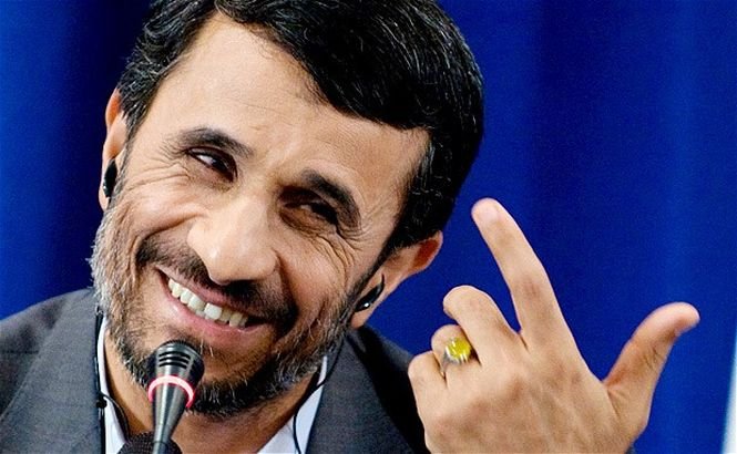 Poza asta i-ar putea aduce PROBLEME lui Ahmadinejad