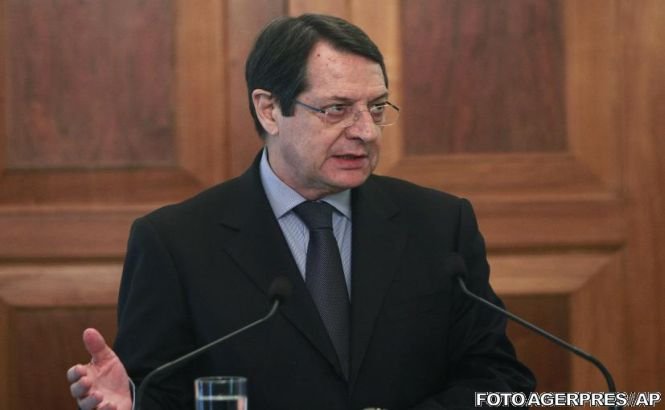 Preşedintele Ciprului şi şeful Băncii Centrale au primit ameninţări cu moartea