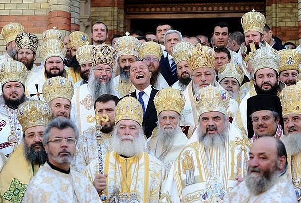 Ce anunţ a făcut Traian Băsescu cu privire la Biserica Ortodoxă: &quot;Este TOXICĂ&quot;
