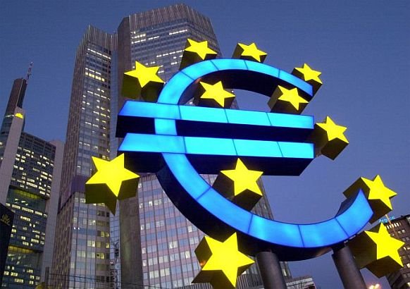 Decizia luată în zona euro cu privire la două ţări aflate în pragul falimentului. Acordul, finalizat astăzi