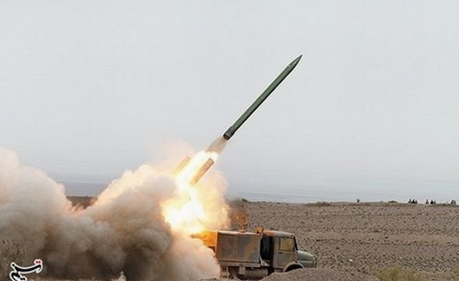Iranul testează noi tipuri de rachete