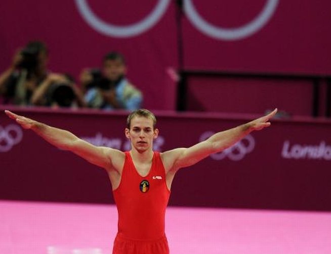 Flavius Koczi câştigă medalia de argint, la sărituri, în finala CE