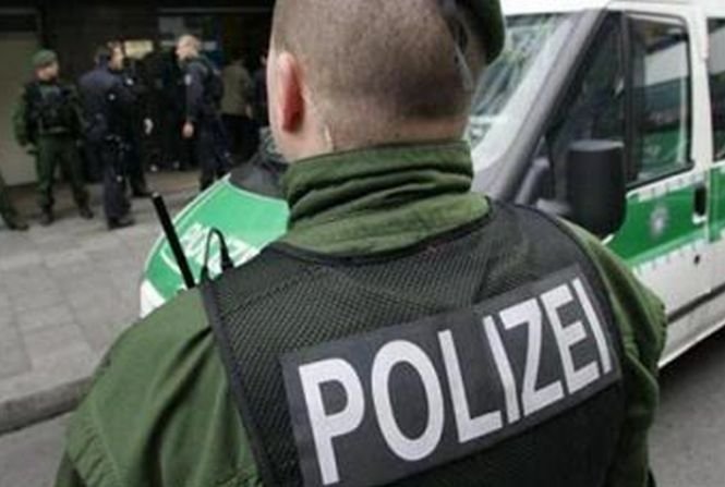 Atac armat într-o clădire administrativă din Germania. Un oficial a fost ucis