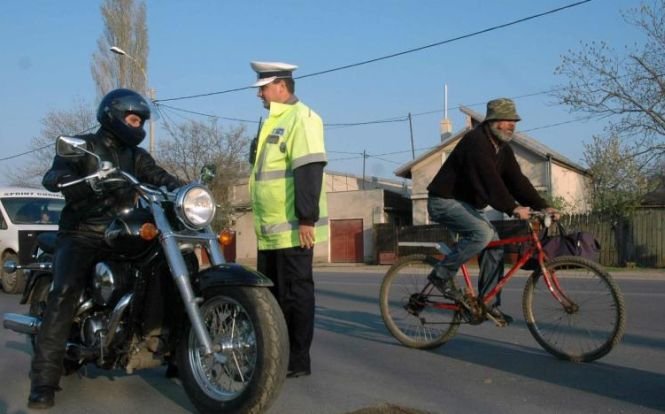 Restricţii în traficul bucureştean. Două marşuri organizate de motociclişti şi biciclişti vor avea loc sâmbătă