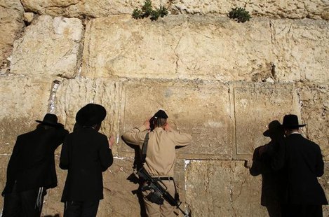 Bărbat împuşcat mortal DIN GREŞEALĂ, la Zidul Plângerii de la Ierusalim 