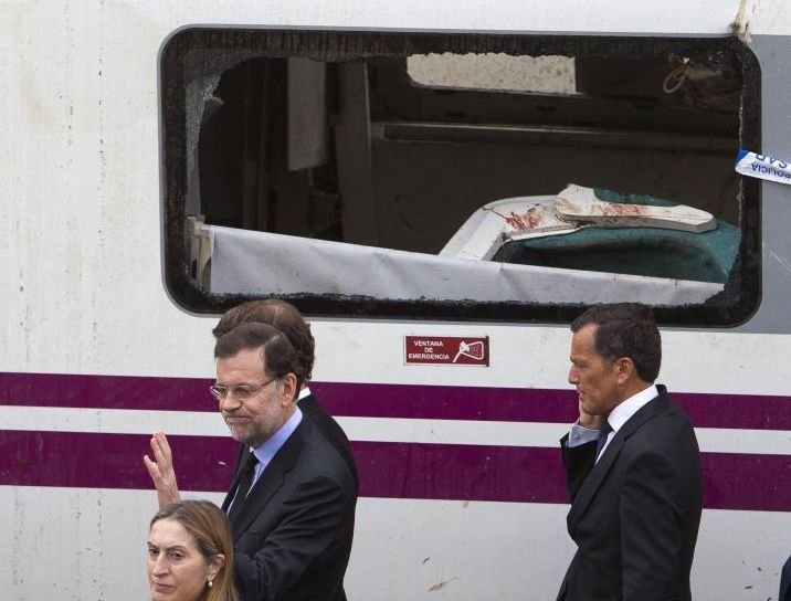 Premierul Spaniei s-a încurcat în condoleanţe. Şi-a exprimat regretul faţă de victimele cutremurului din China, nu de cele ale accidentului din Galicia