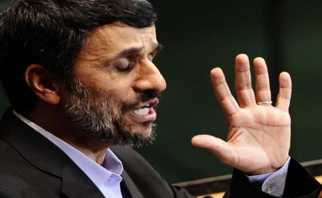 Ahmadinejad: &quot;O furtună regională va smulge Israelul din rădăcini&quot;