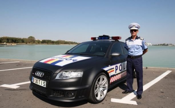 Cât câştigă în realitate angajaţii Poliţiei Române. Cifrele sunt controversate