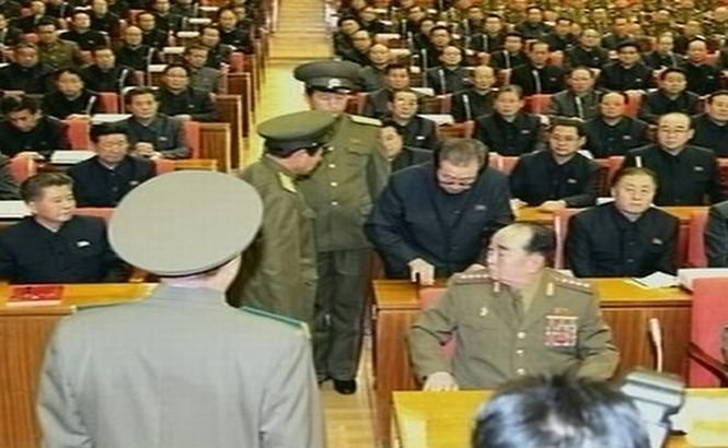 Au apărut primele imagini cu arestarea unchiului lui Kim Jong-Un