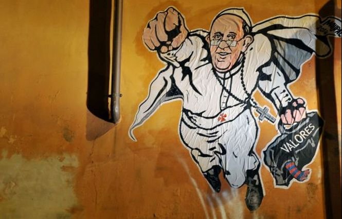 Graffiti-ul devenit celebru în întreaga Italie. Faceţi cunoştinţă cu SuperPAPA