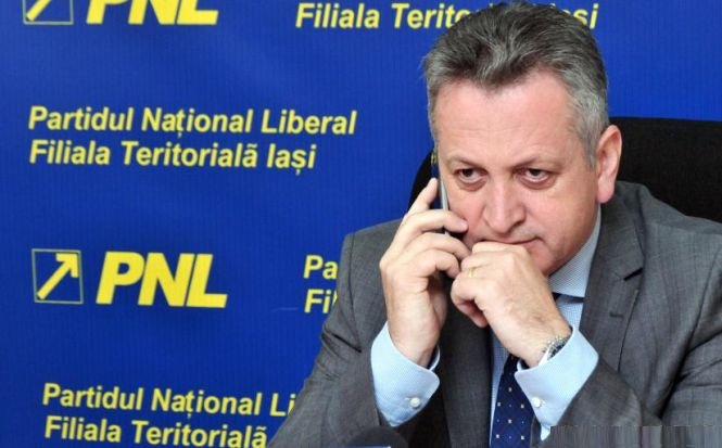 Ministrul condamnat Relu Fenechiu a demisionat din PNL