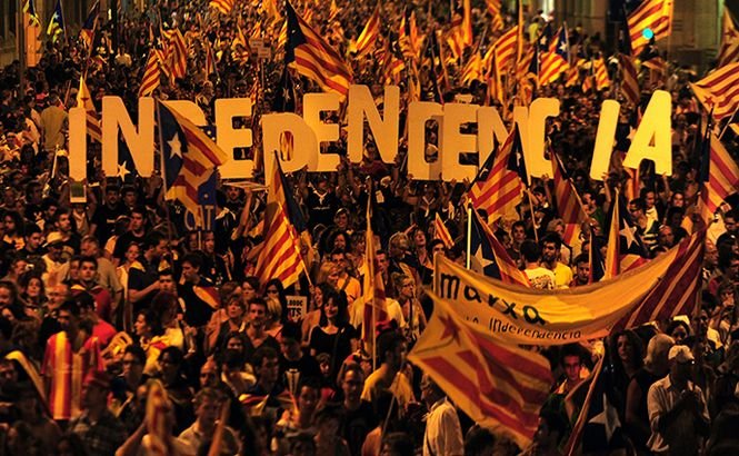 Curtea Constituţională Spaniolă a decis că referendumul din Catalonia este neconstituţional