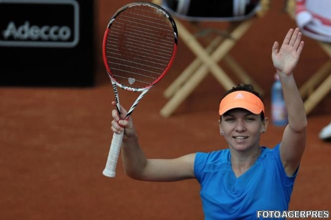 Simona Halep a învins-o pe Ana Ivanovic şi s-a calificat în semifinale la Madrid