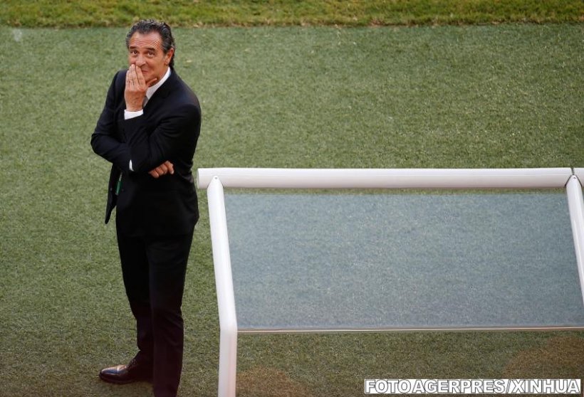 Selecţionerul Italiei, nemulţumit de faptul că FIFA nu a permis pauze de hidratare în timpul meciului cu Anglia