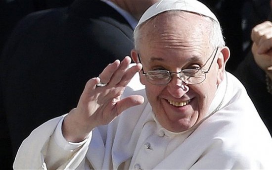 Papa Francisc, cel mai influent utilizator de pe planetă al reţelei de socializare Twitter