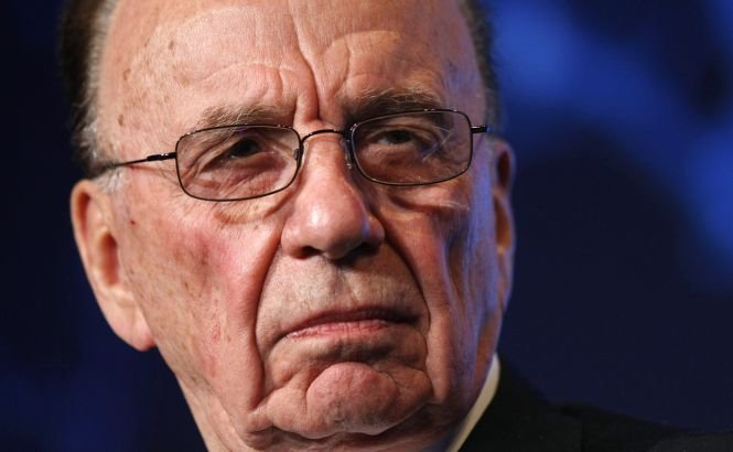 Rupert Murdoch încearcă să cumpere Time Warner oferind un preţ COLOSAL