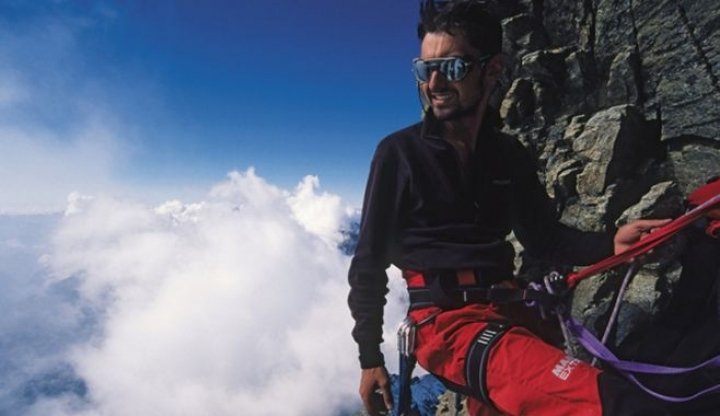 Succes pentru alpinistul Alex Găvan. A reuşit să urce Broad Peak (8.047 de metri), fără oxigen suplimentar