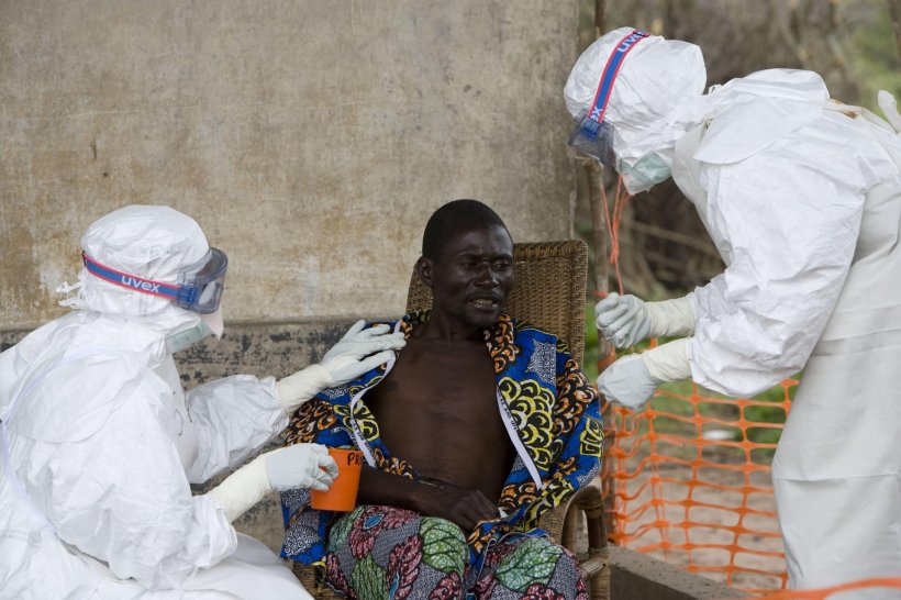 A fost identificat evenimentul şocant care a dezlănţuit epidemia cu Ebola. De la ce a început totul
