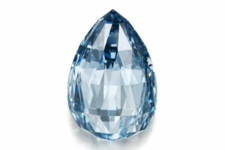 &quot;Diamantul albastru&quot; vândut la un preţ record: stabilit și un record mondial în ceea ce prețul per carat