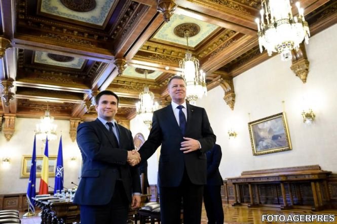 Preşedintele Klaus Iohannis s-a întâlnit cu ministrul ucrainean de Externe, Pavlo Klimkin. &quot;Sper ca armistiţiul din Ucraina să fie respectat&quot;