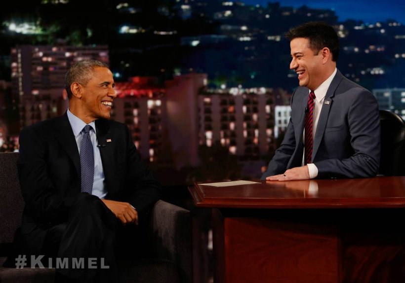 Barack Obama răspunde tweet-urilor răutăcioase şi dezvăluie tot ce îi este interzis, la Jimmy Kimmel Live