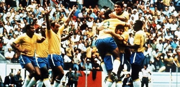 Un fost campion mondial la fotbal, coleg cu Pele, ŞI-A VÂNDUT medalia pentru COCAINĂ