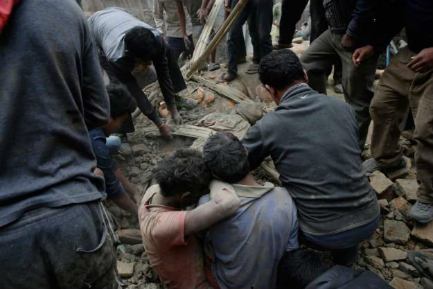 Bilanţul victimelor din Nepal ar putea depăşi 10.000 de morţi