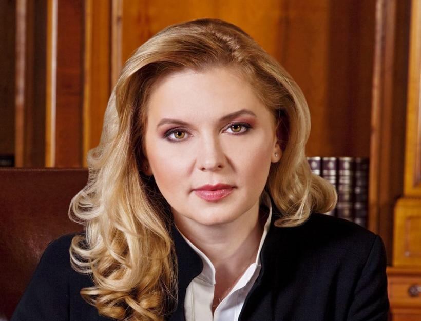 Roberta Anastase a născut ieri un băieţel