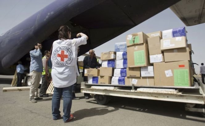 Kuweit donează ajutoare umanitare Irakului şi Yemenului în valoare de 300 de milioane $