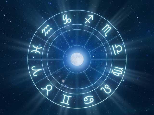 Horoscop 3 octombrie. Zi prielnică pentru legarea de noi prietenii