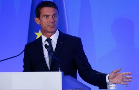 Valls: UE trebuie să spună că nu mai poate primi atât de mulţi imigranţi 