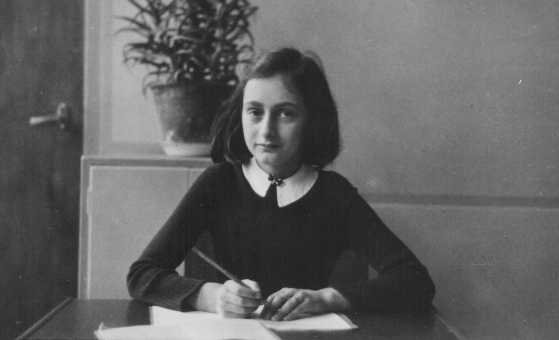 ”Jurnalul Annei Frank” a fost publicat online