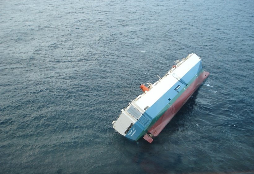 Cel putin 33 de imigranți morți, după un naufragiu în Marea Egee