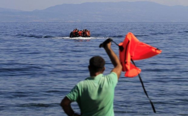 Imagini șocante! 39 de refugiați au murit după ce barca lor s-a scufundat în apele Turciei